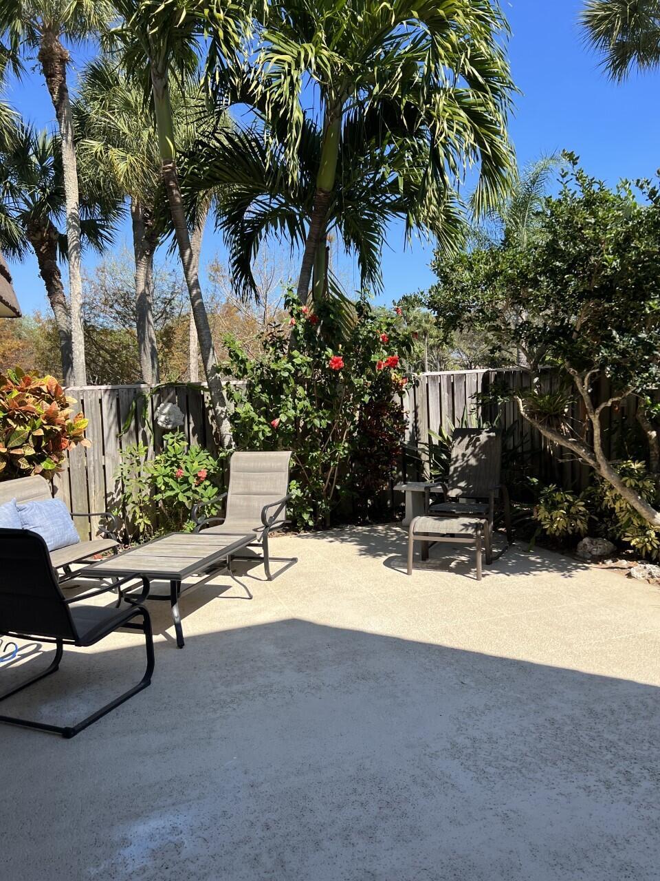 1518 15th Ct Jupiter, FL 33477