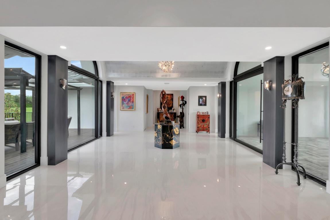 3605 Oakview Delray Beach, FL 33445