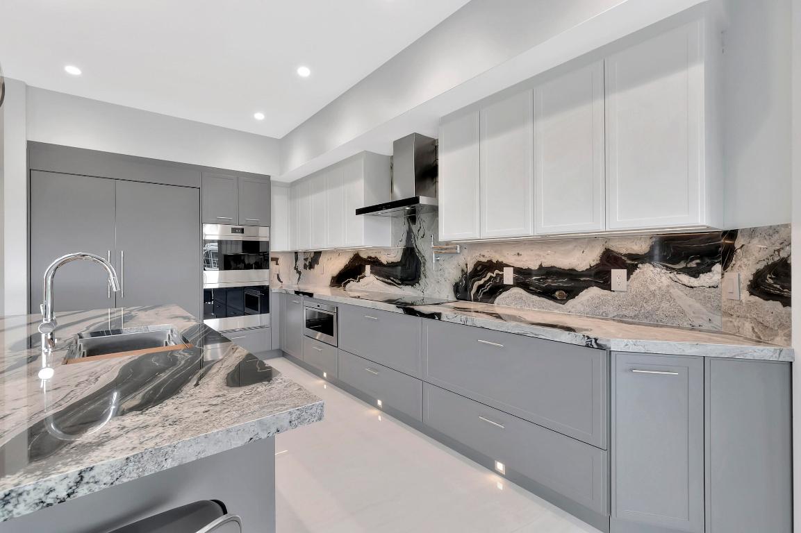 3605 Oakview Delray Beach, FL 33445