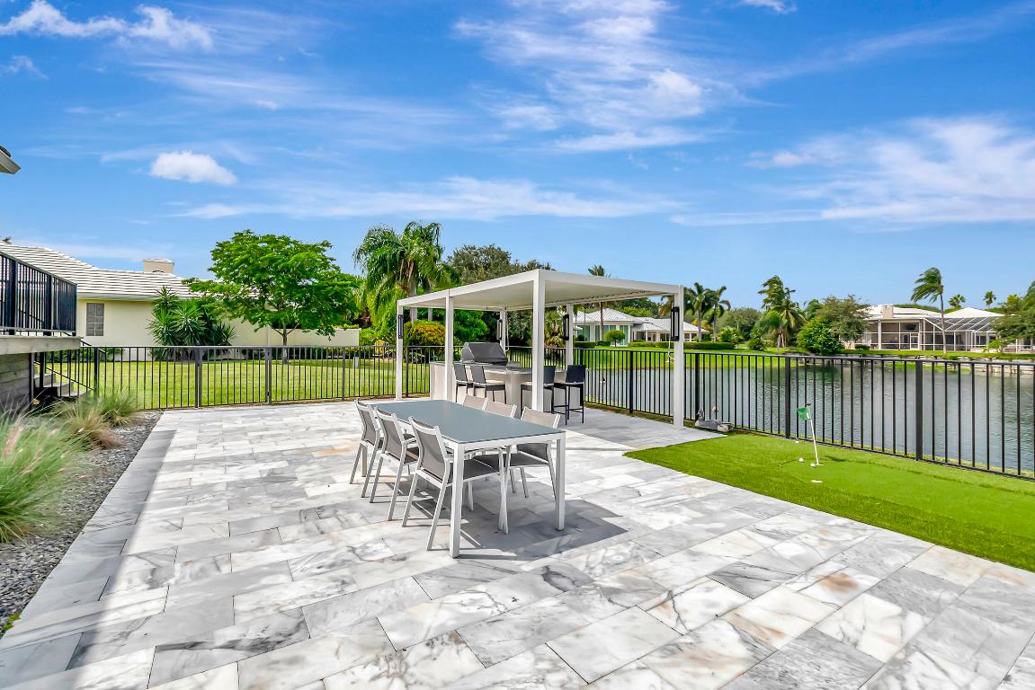 3605 Oakview Delray Beach, FL 33445