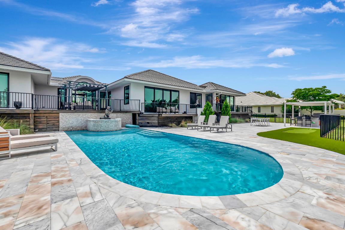 3605 Oakview Delray Beach, FL 33445