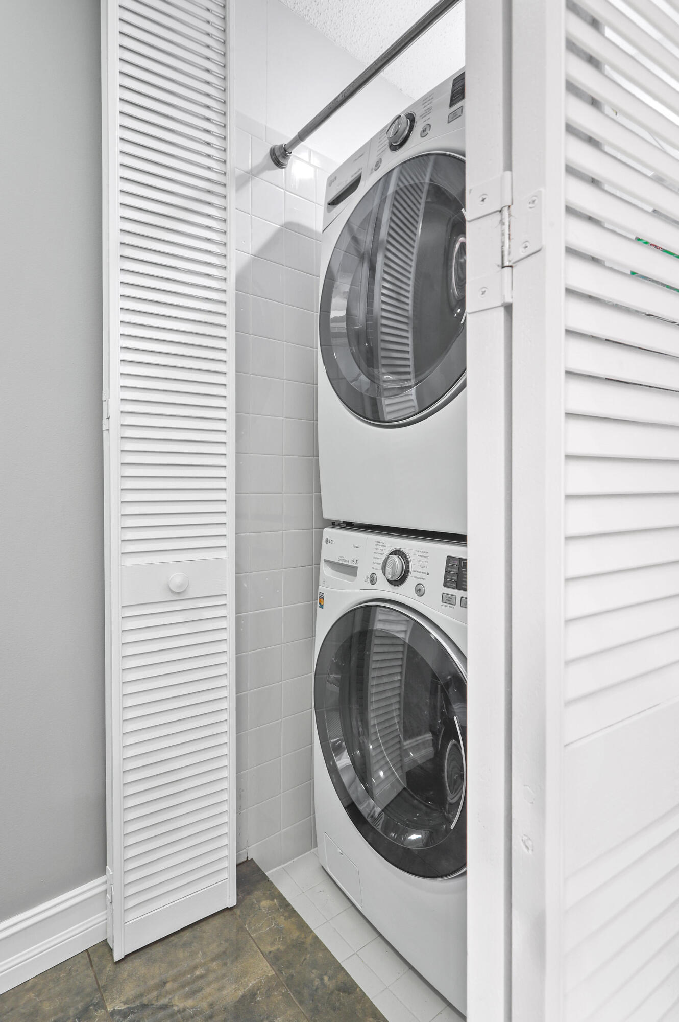 2056 Windward Way Jupiter, FL 33477