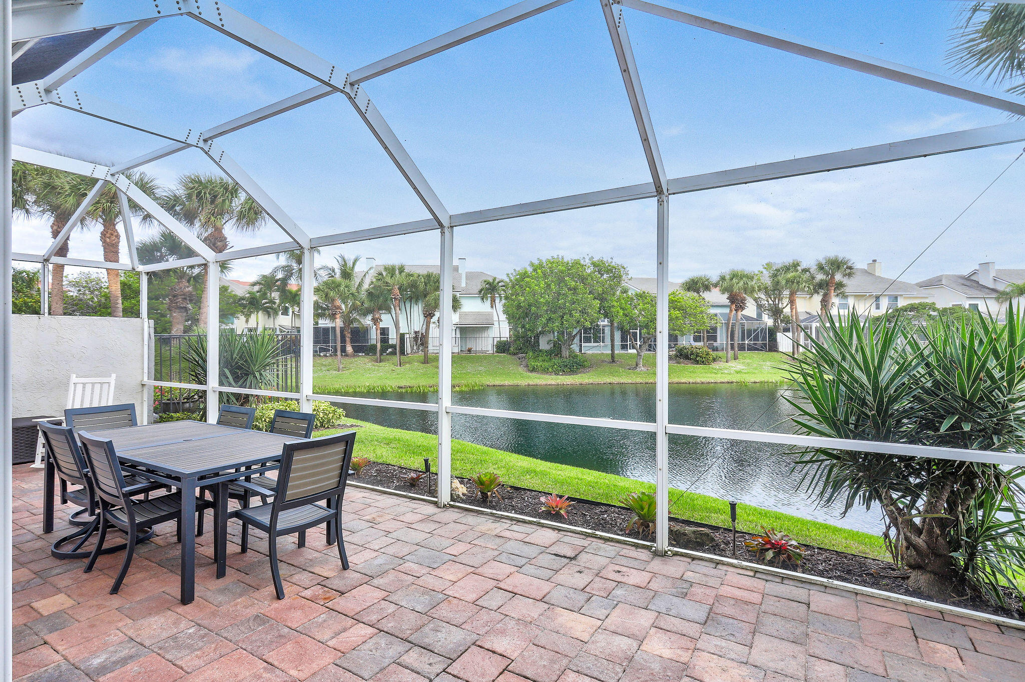 2056 Windward Way Jupiter, FL 33477