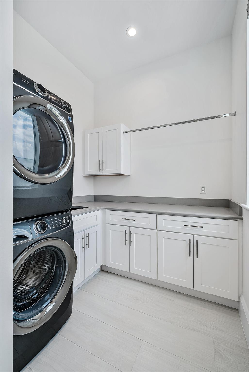 7916 S Ocean Dr Jensen Beach, FL 34957