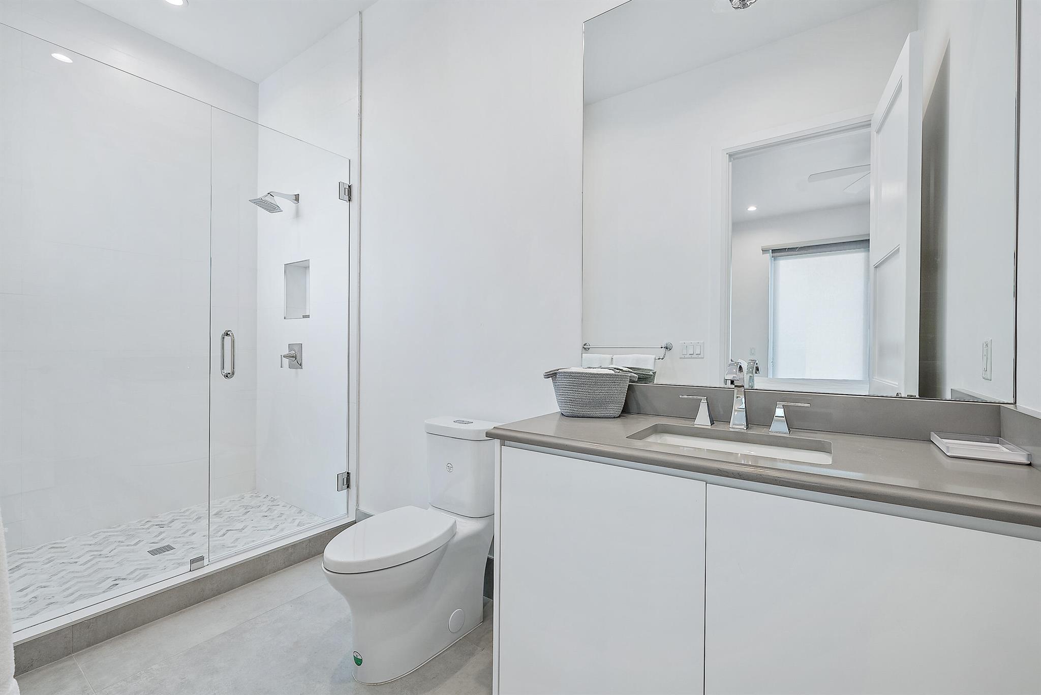 7916 S Ocean Dr Jensen Beach, FL 34957