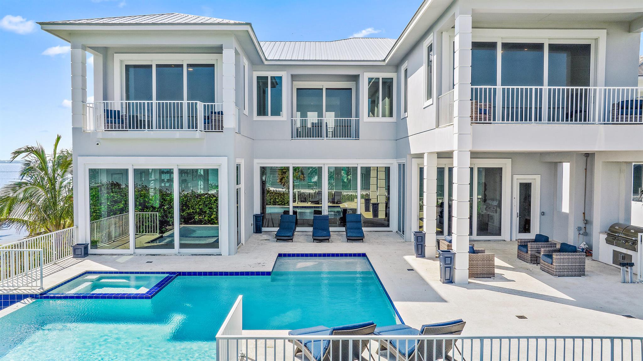 7916 S Ocean Dr Jensen Beach, FL 34957