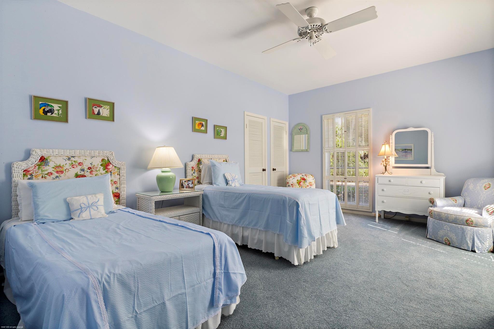 162 S Beach Rd Jupiter Island, FL 33455