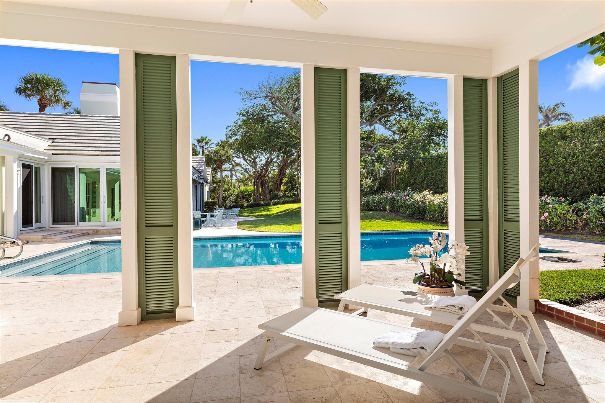 162 S Beach Rd Jupiter Island, FL 33455