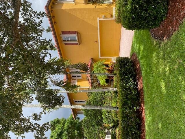 5772 NW 119th Dr