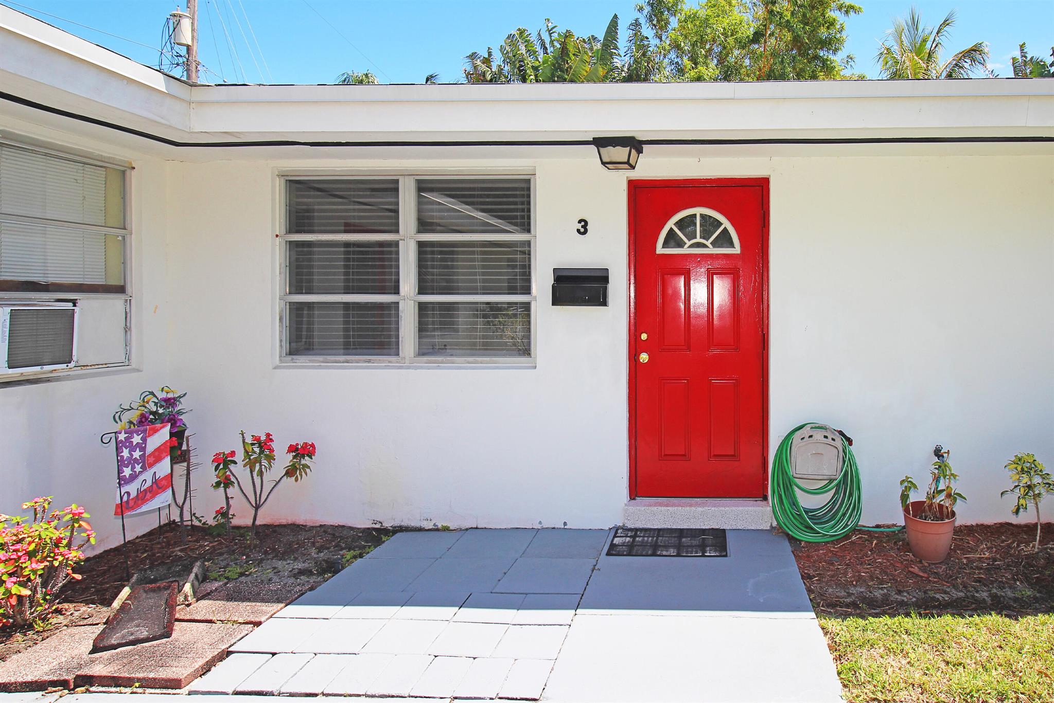 630 Prosperity Farms Rd #3