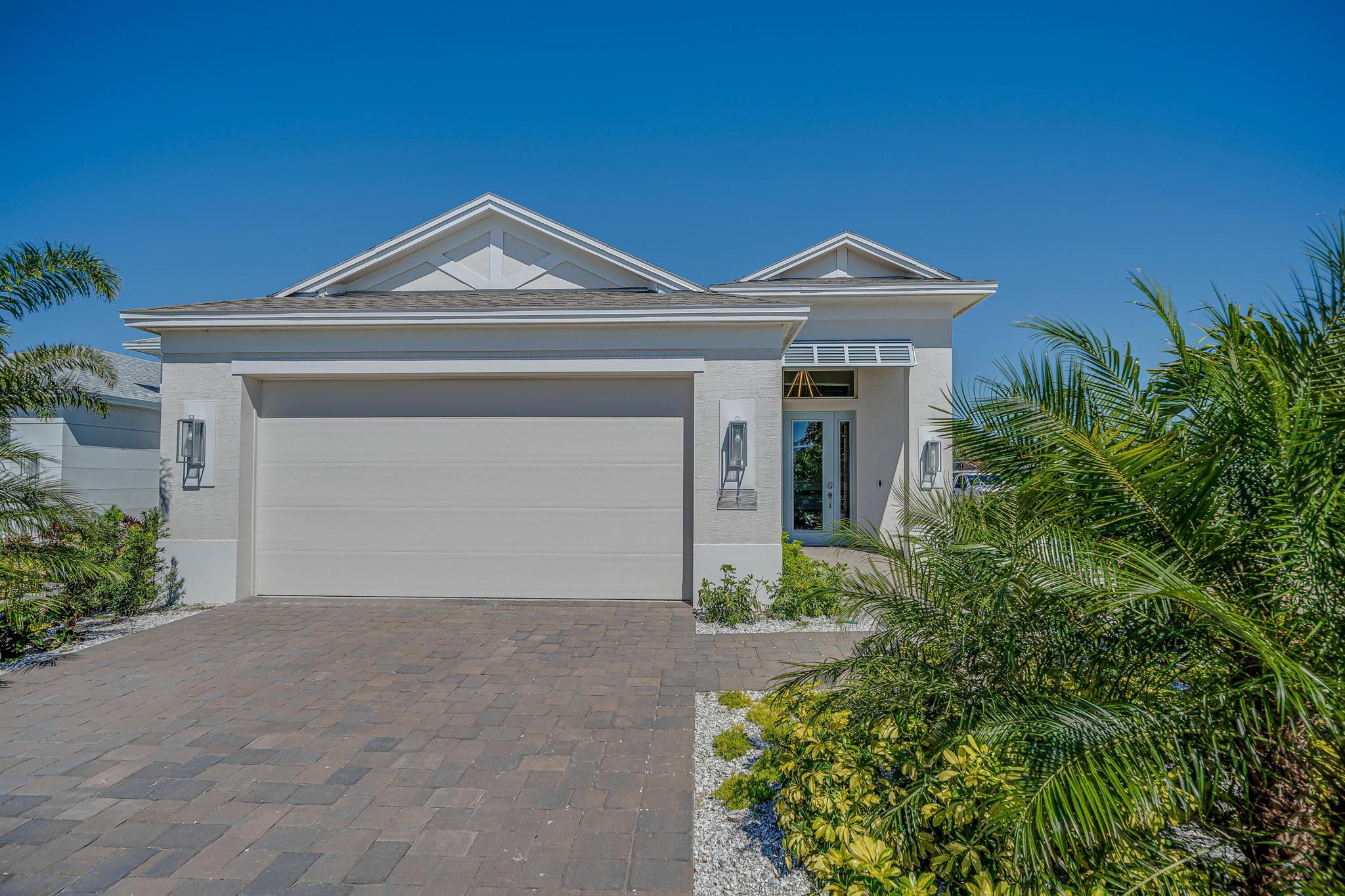 2144 Falls Manor