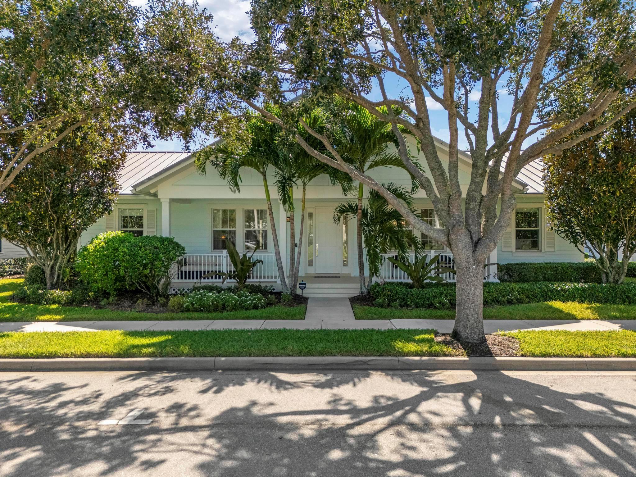 3446 W Mallory Blvd