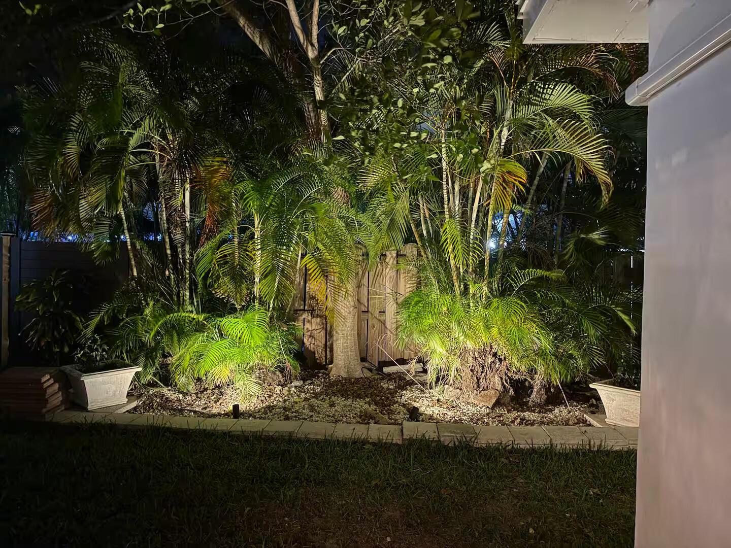 1237 NE 14th Ave #1-3 Fort Lauderdale, FL 33304