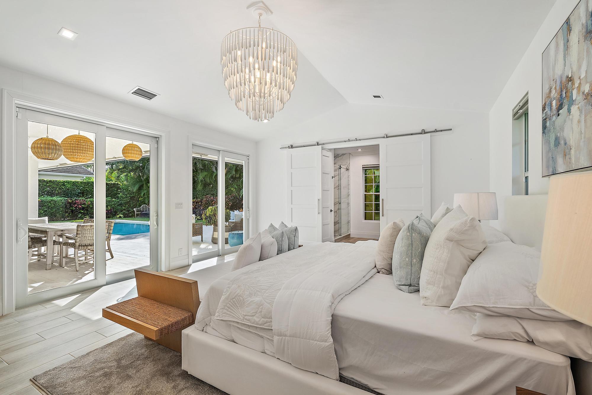 189 Shelter Ln Jupiter Inlet Colony, FL 33469