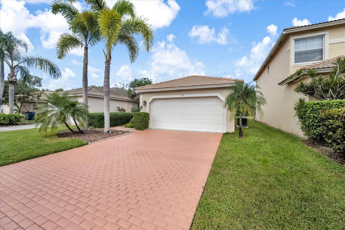 114 Prestige Dr