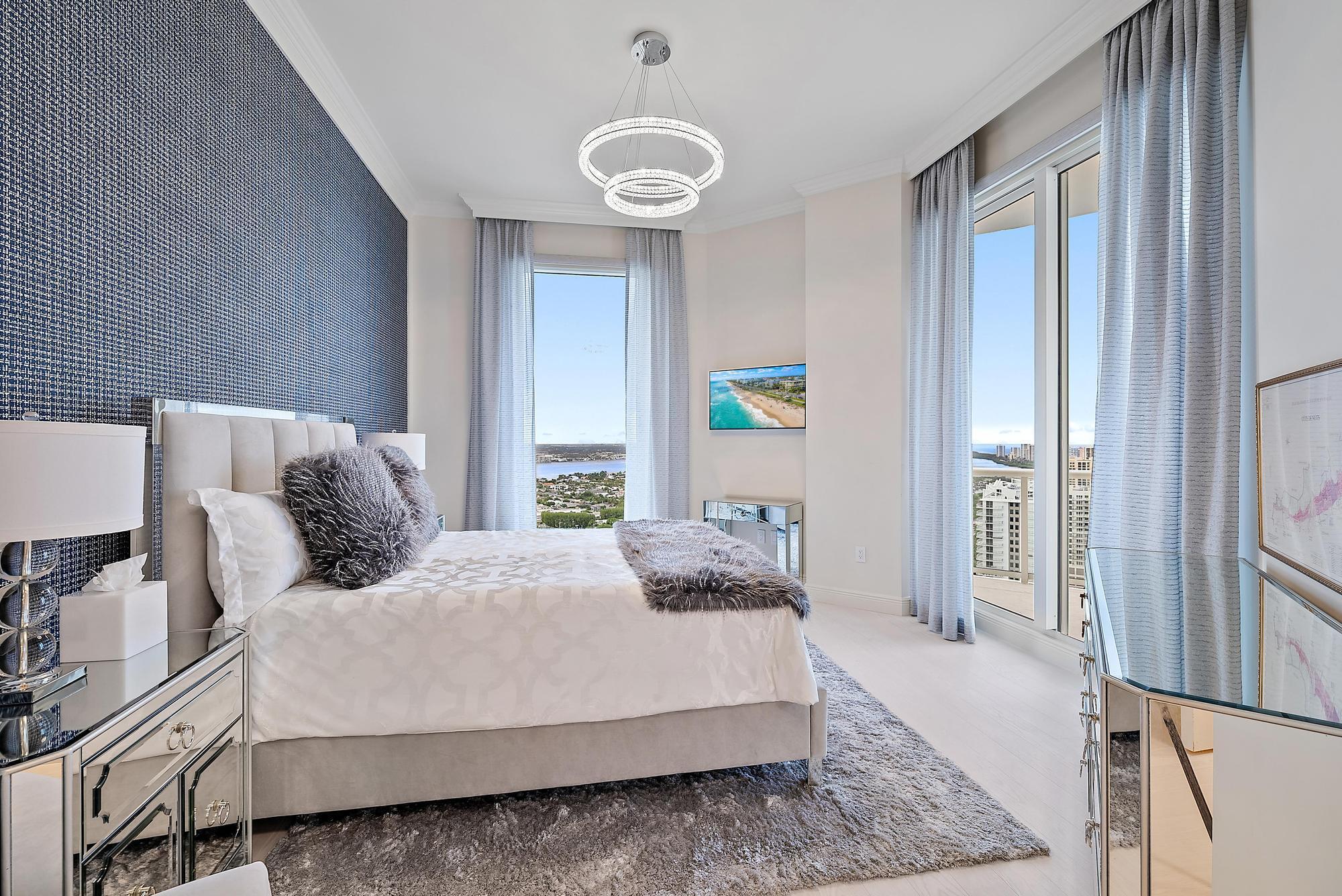 2700 N Ocean Dr #Ph1b Riviera Beach, FL 33404