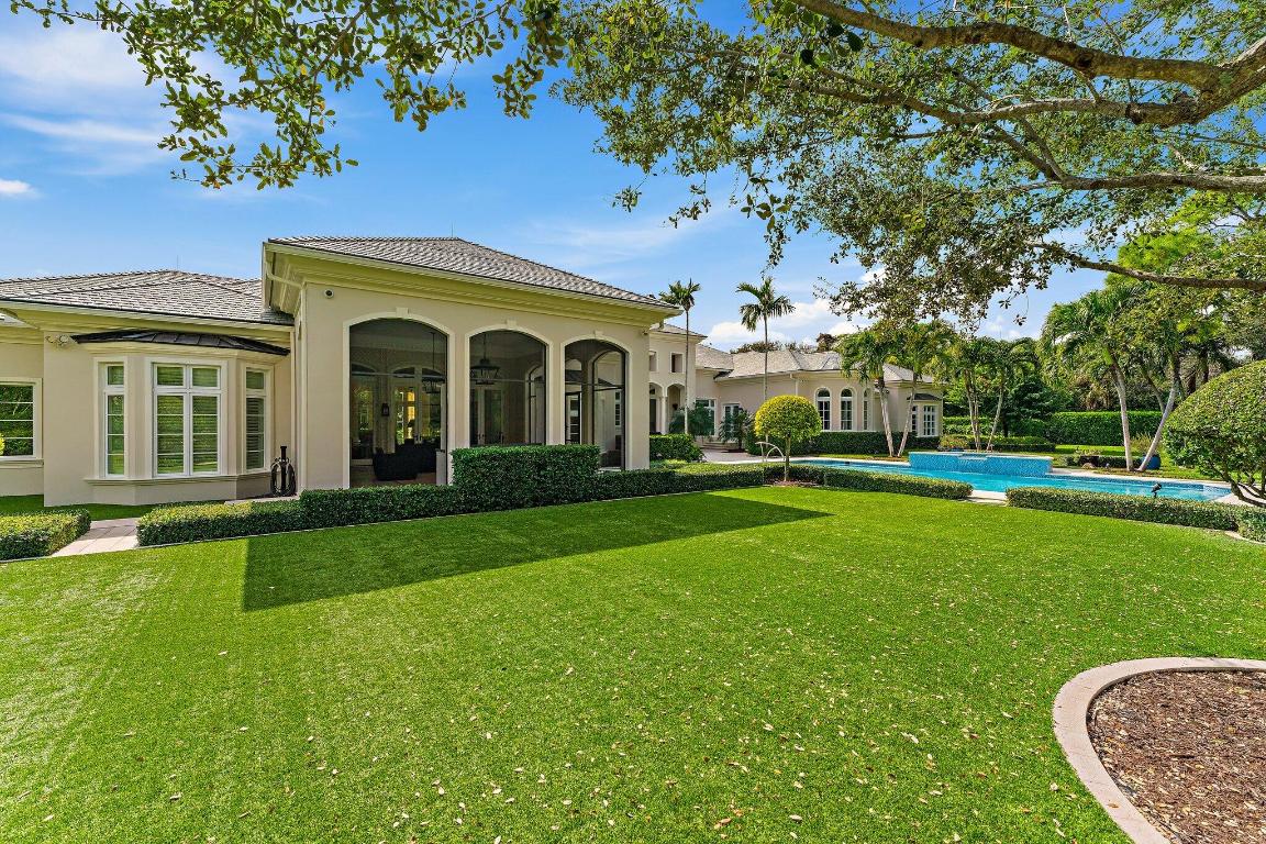 124 Bears Clb Dr Jupiter, FL 33477