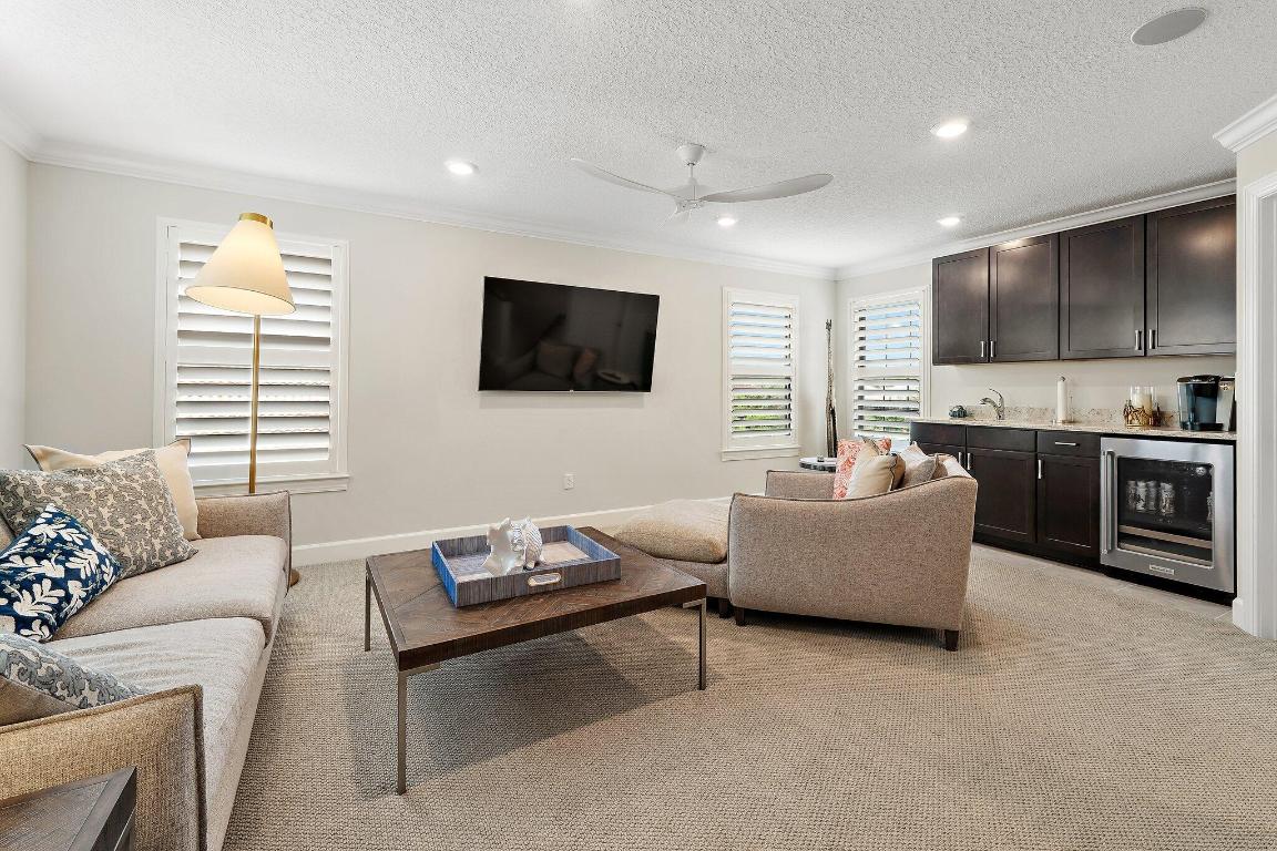 319 Sonoma Isles Jupiter, FL 33478