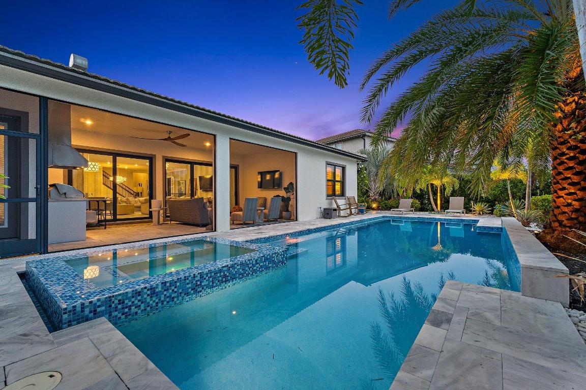 319 Sonoma Isles Jupiter, FL 33478