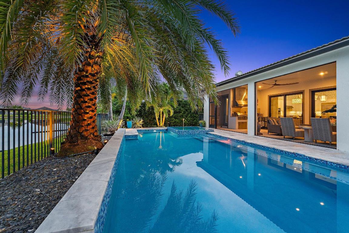 319 Sonoma Isles Jupiter, FL 33478