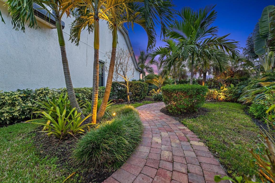 319 Sonoma Isles Jupiter, FL 33478