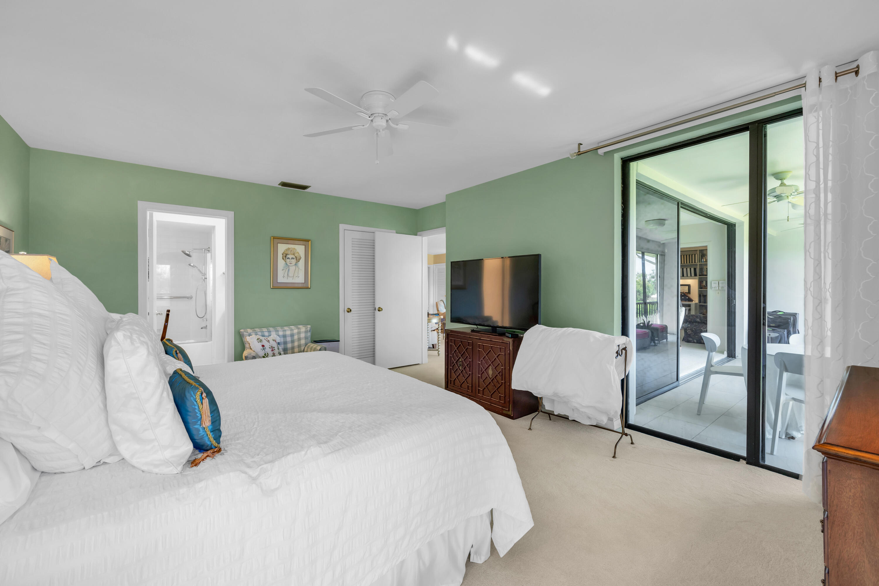 4 SE Turtle Crk #E Jupiter, FL 33469