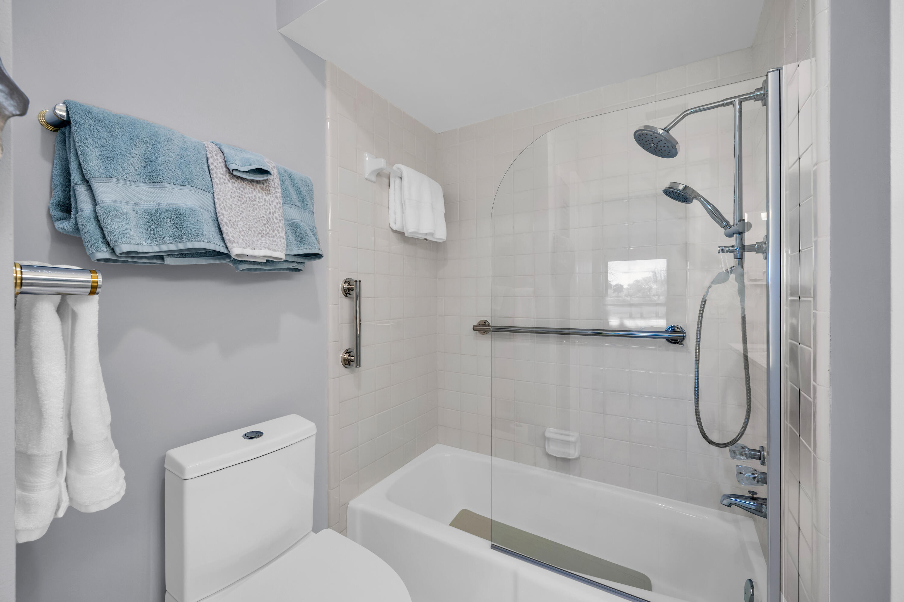 4 SE Turtle Crk #E Jupiter, FL 33469