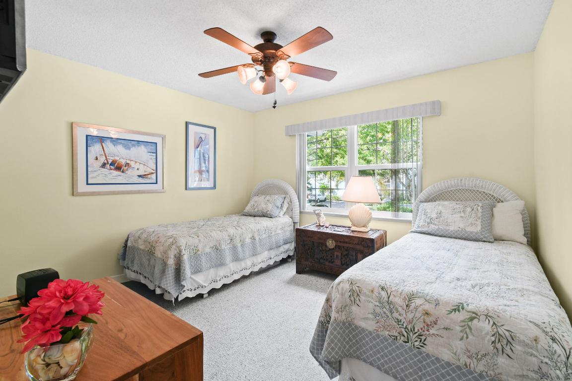 607 Ocean Dunes Jupiter, FL 33477