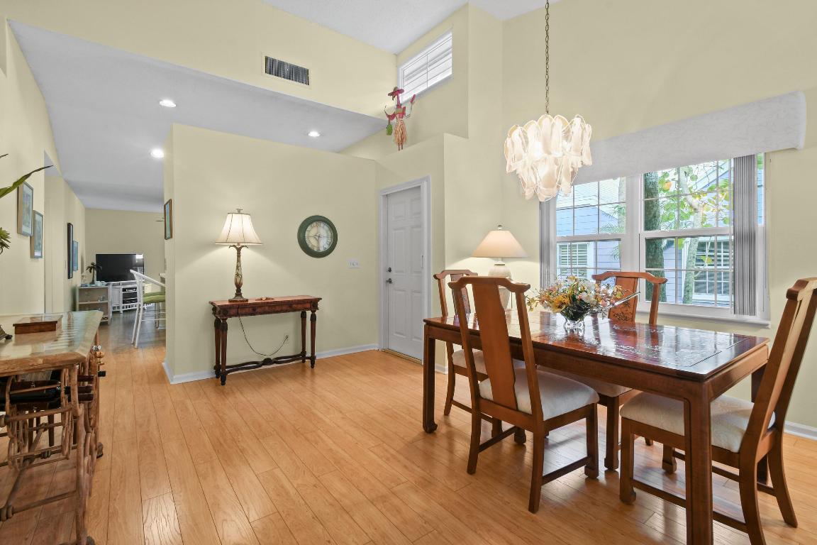 607 Ocean Dunes Jupiter, FL 33477