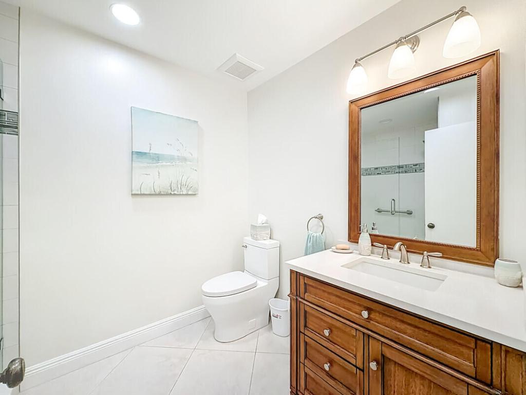 18410 SE Wood Hvn #F Jupiter, FL 33469