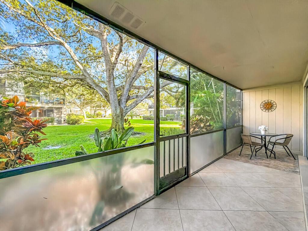 18410 SE Wood Hvn #F Jupiter, FL 33469