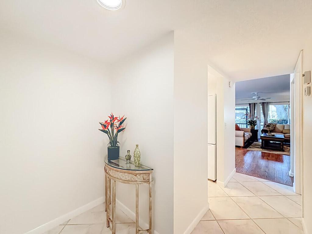 18410 SE Wood Hvn #F Jupiter, FL 33469