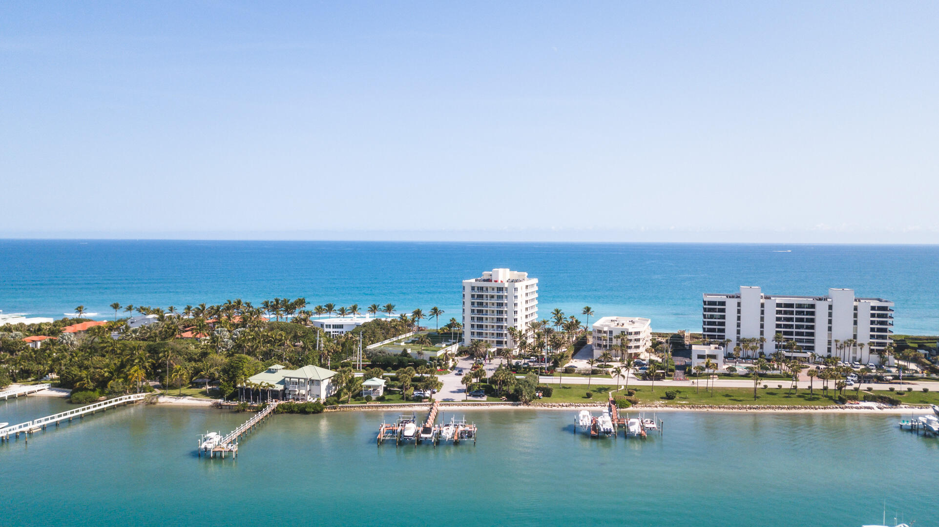 19950 S Beach Rd #4 Tequesta, FL 33469