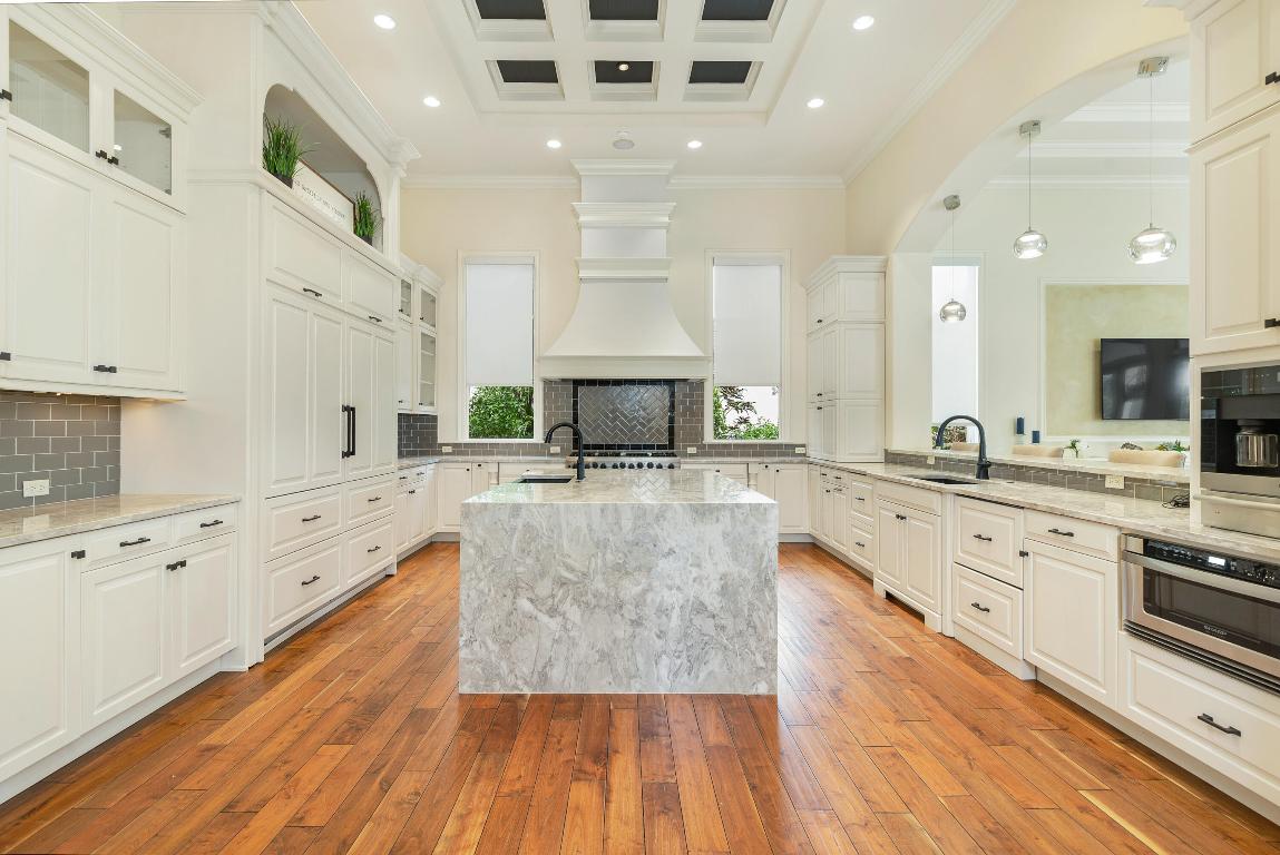 135 W Bears Clb Jupiter, FL 33477