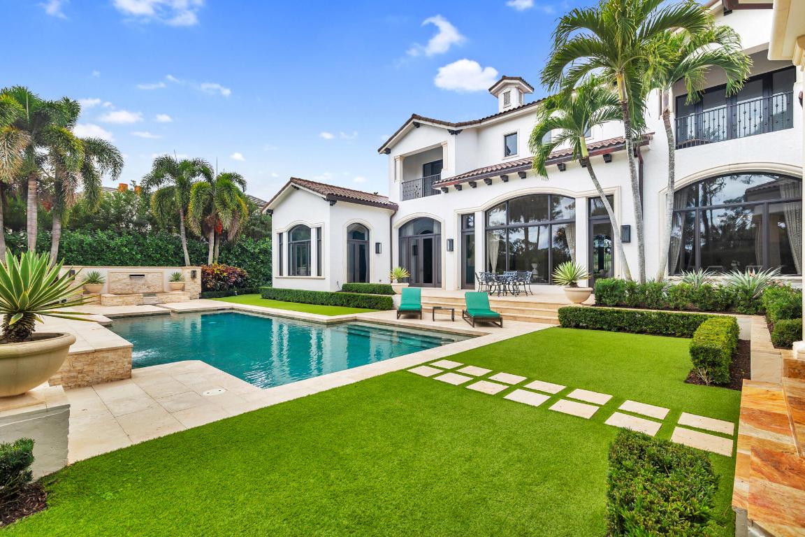 135 W Bears Clb Jupiter, FL 33477