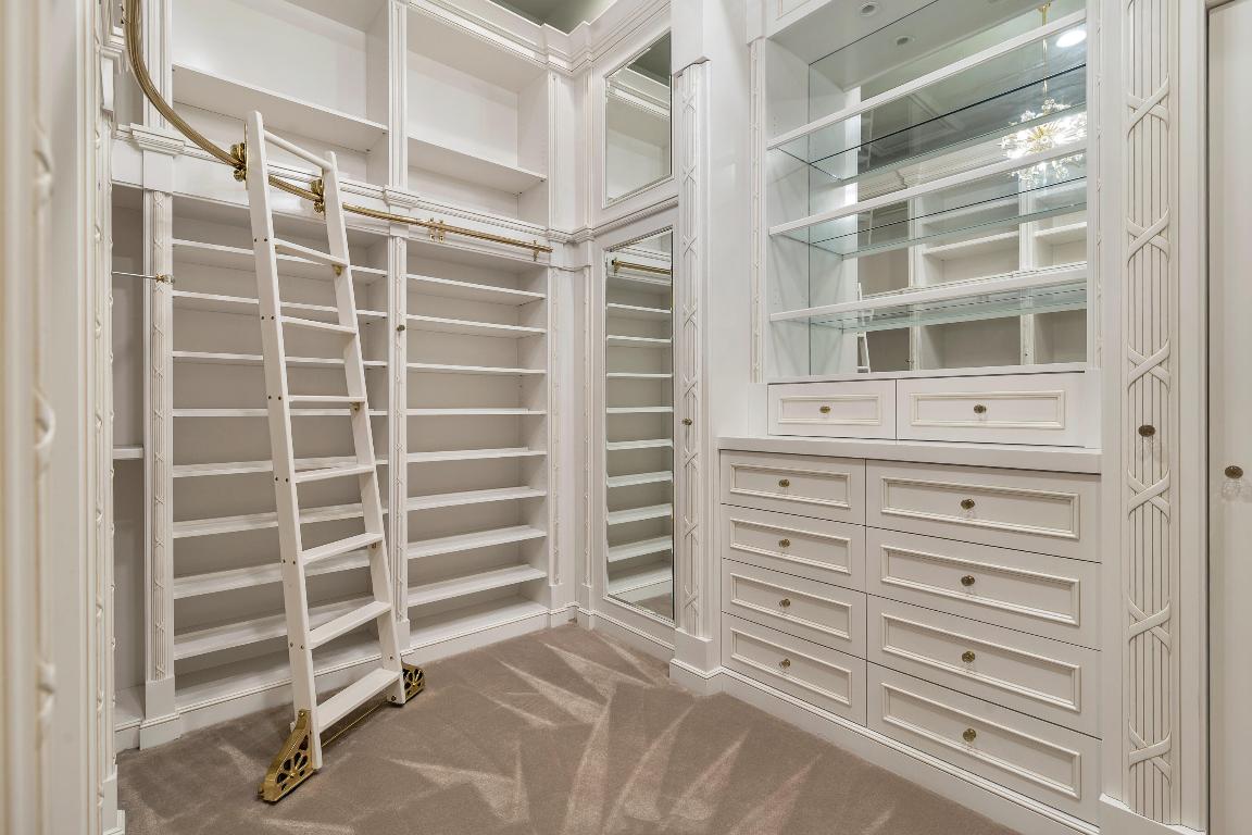 135 W Bears Clb Jupiter, FL 33477