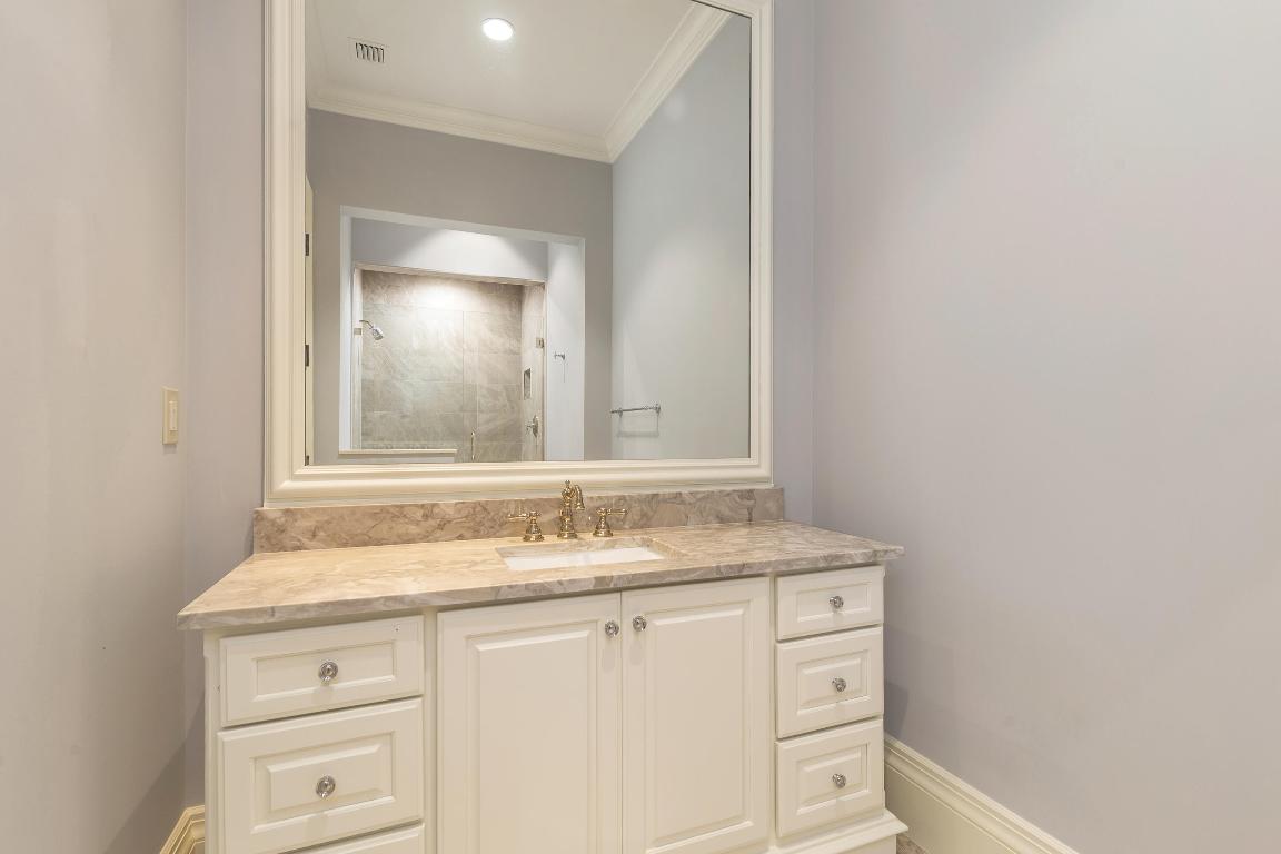 135 W Bears Clb Jupiter, FL 33477