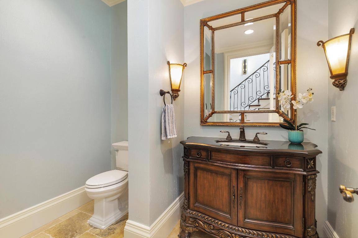 135 W Bears Clb Jupiter, FL 33477