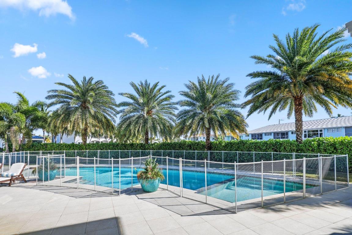 3700 NE 24th Lighthouse Point, FL 33064