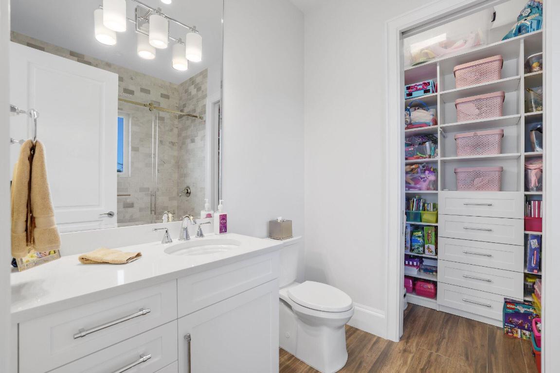 3700 NE 24th Lighthouse Point, FL 33064