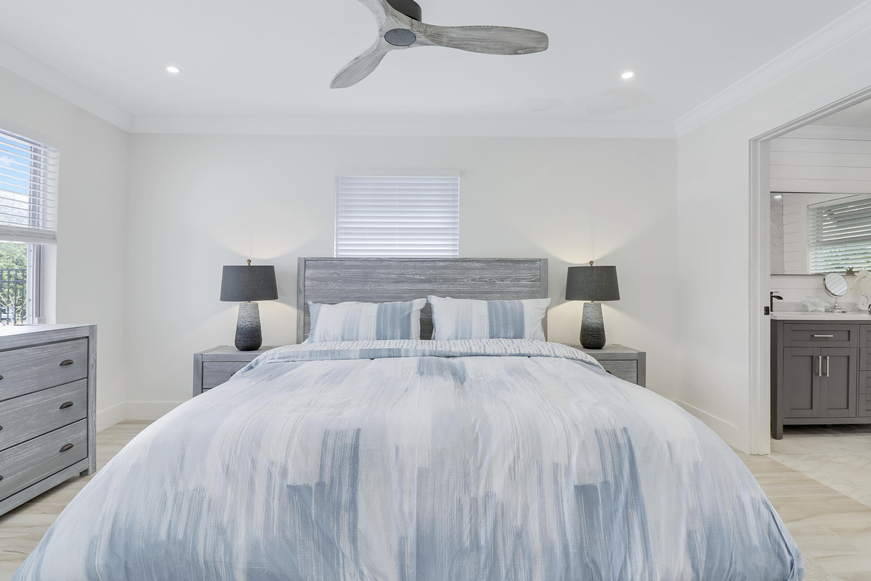 9 W Riverside Jupiter, FL 33469