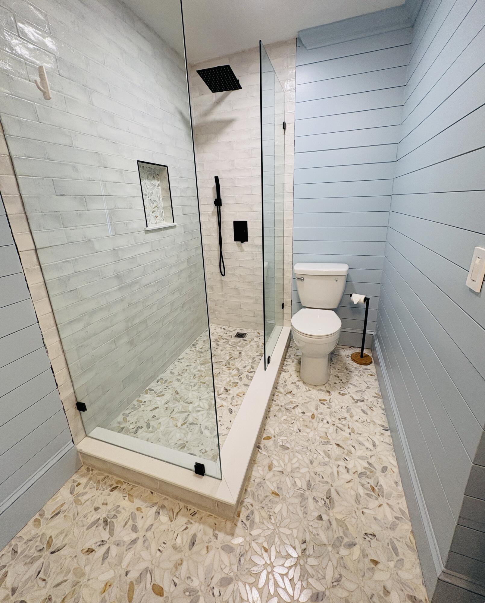 9 W Riverside Jupiter, FL 33469