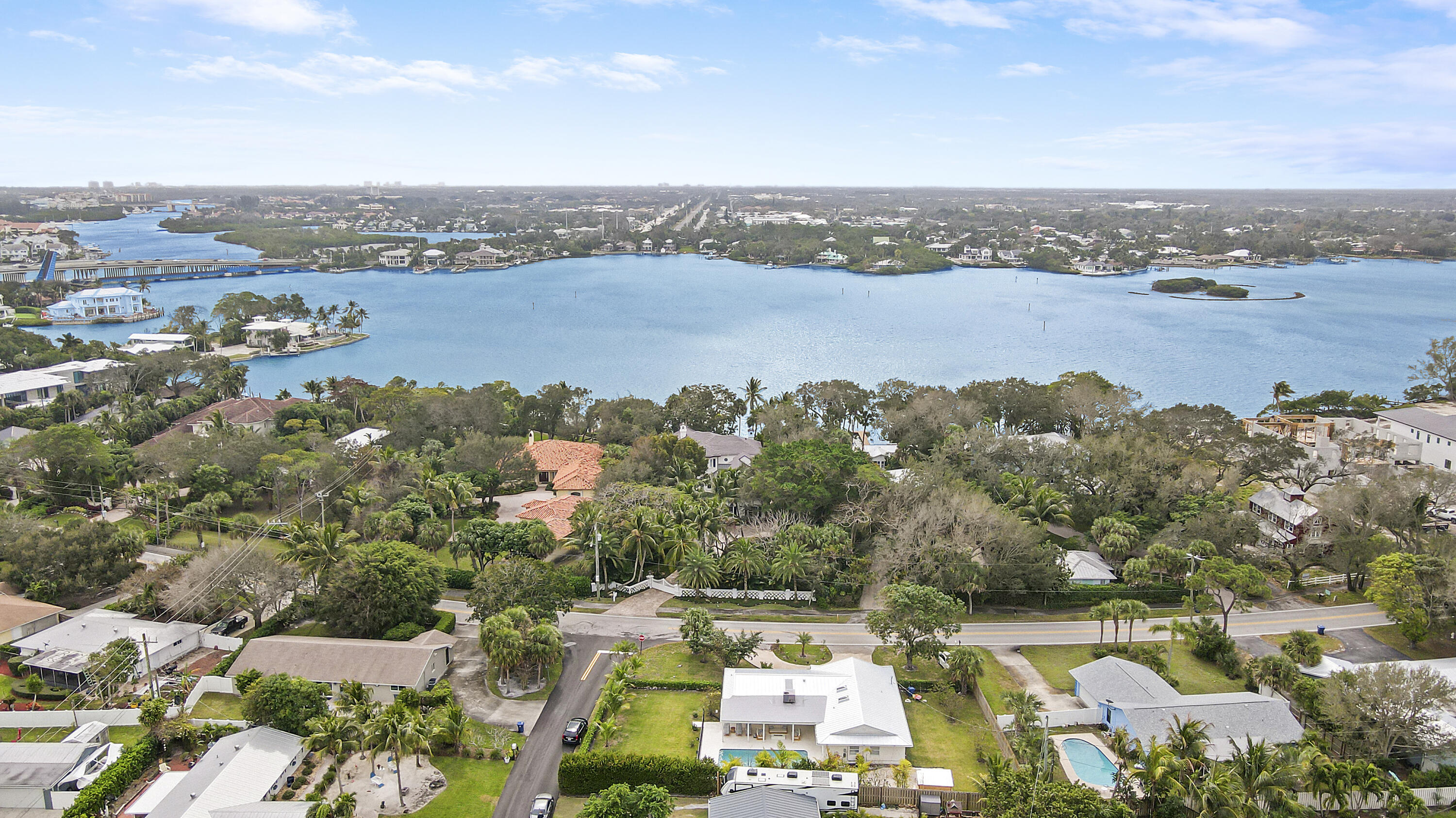 9 W Riverside Jupiter, FL 33469