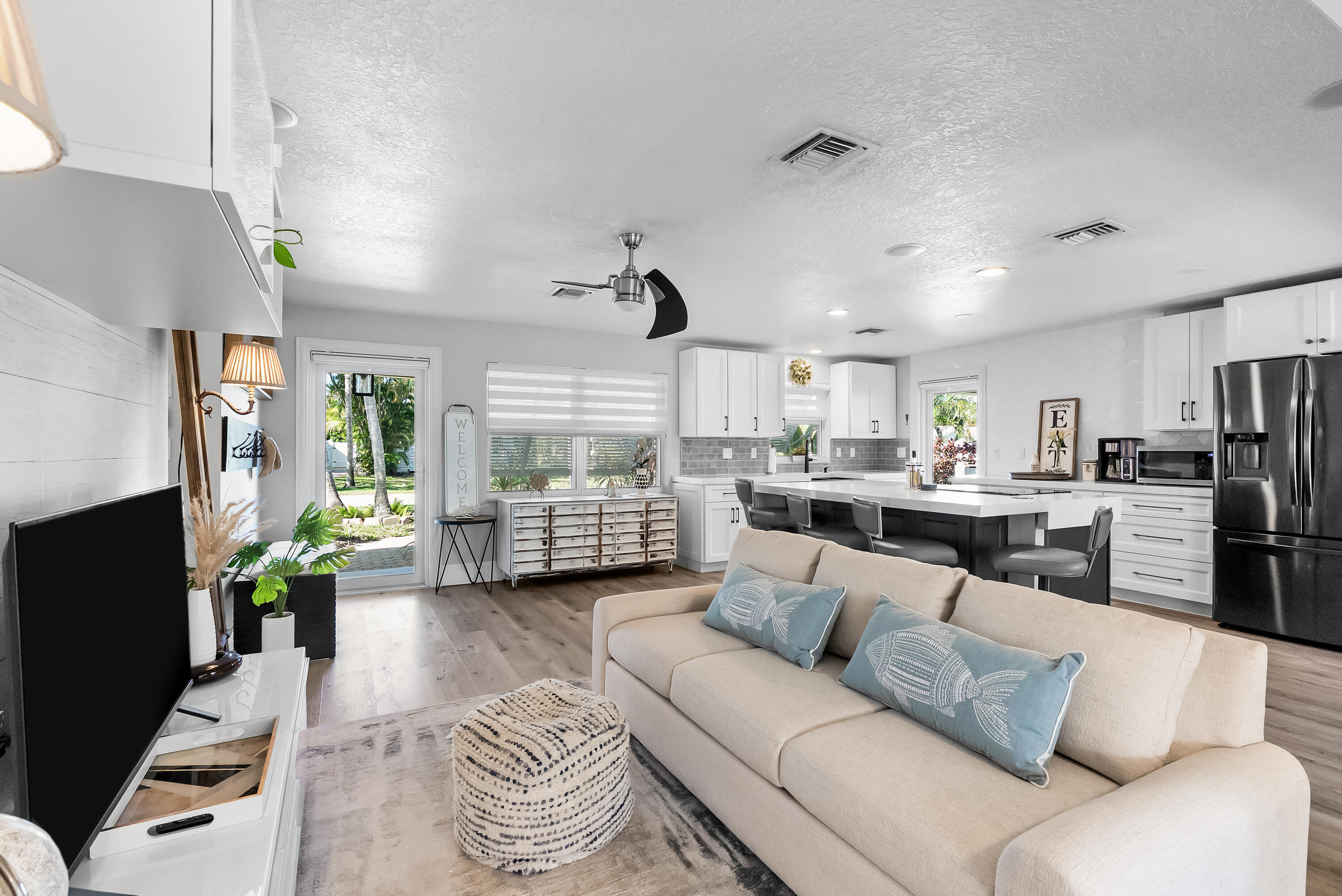 1605 Treemont Jupiter, FL 33469