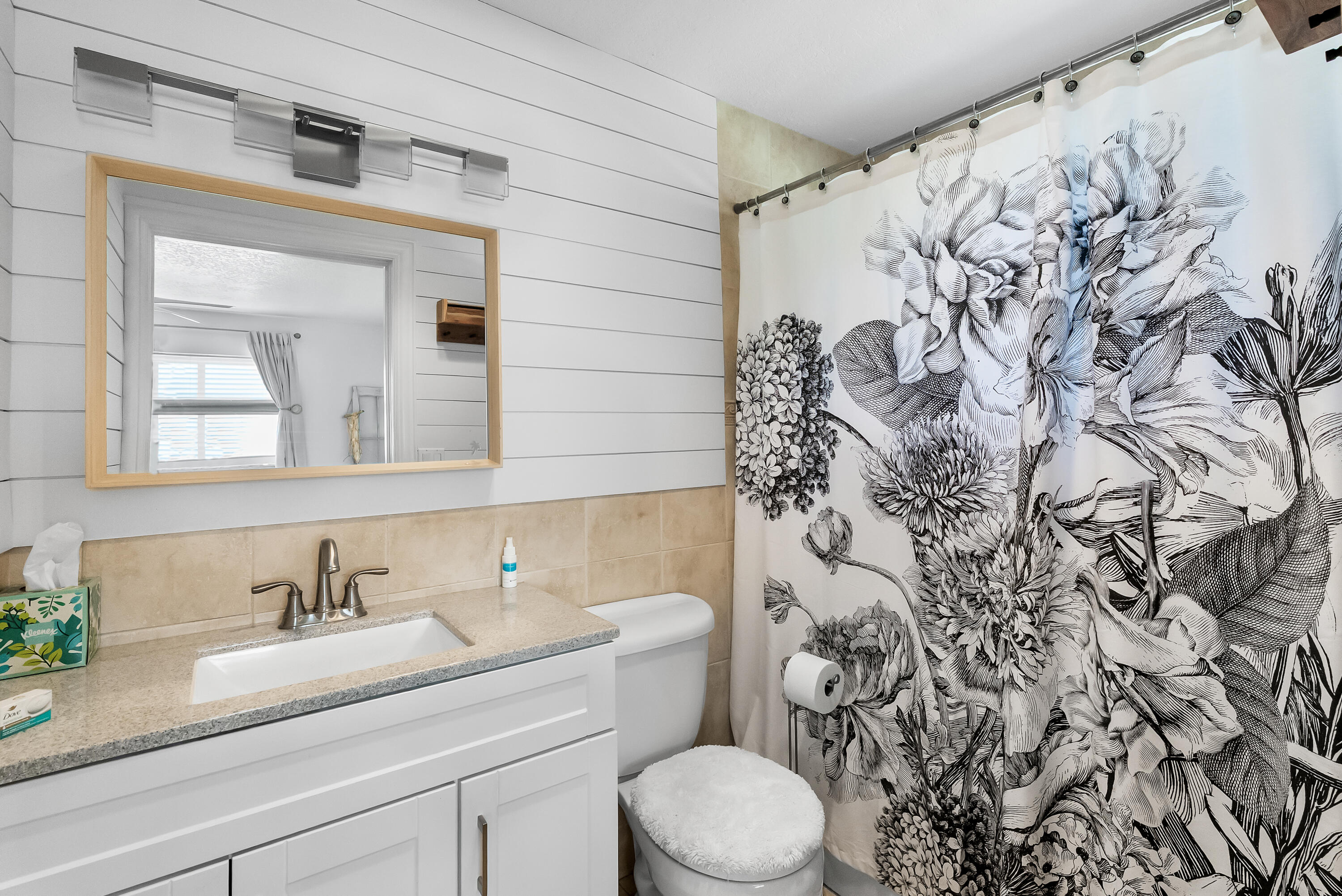 1605 Treemont Jupiter, FL 33469