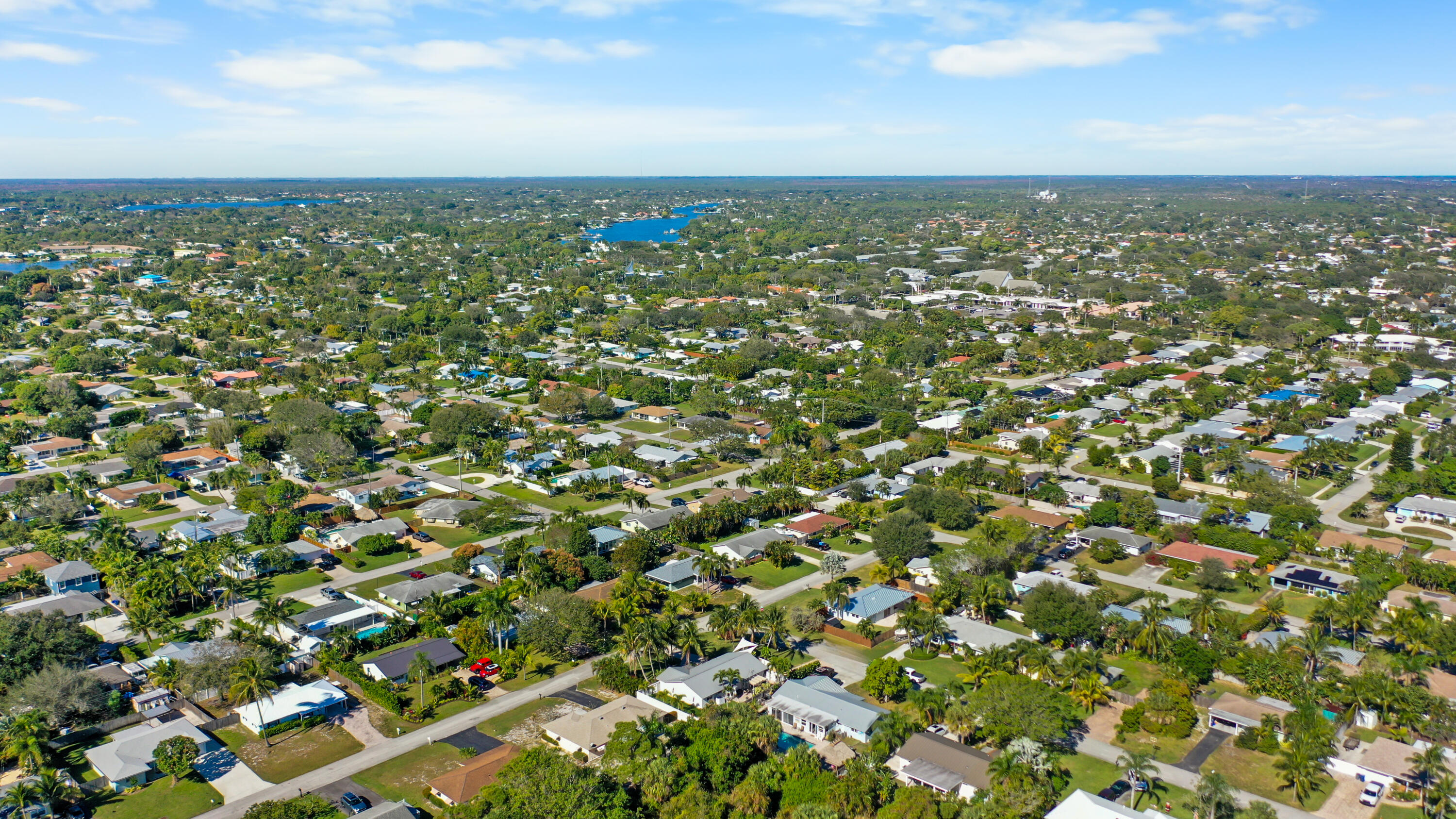 1605 Treemont Jupiter, FL 33469