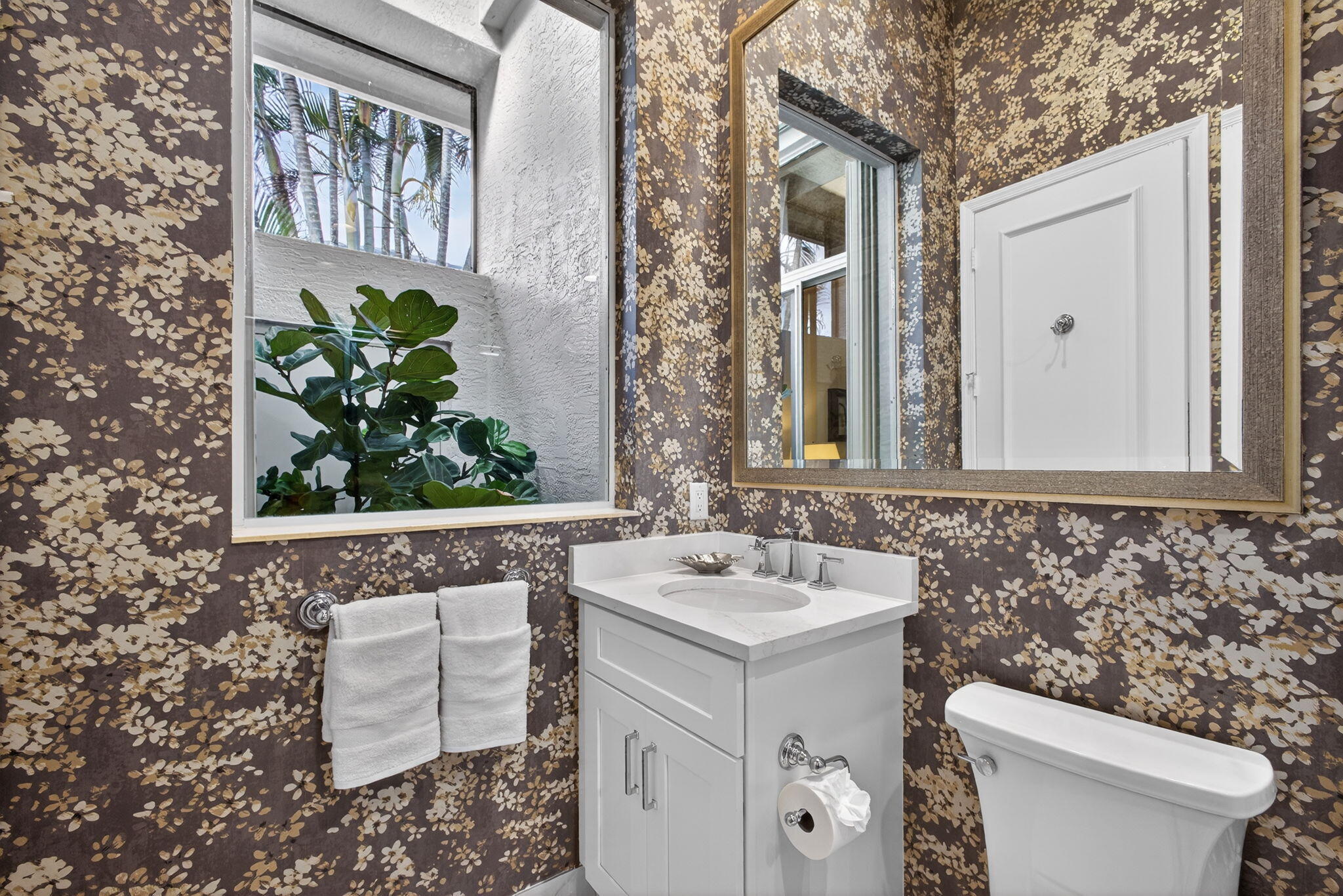 131 Porto Vecchio Palm Beach Gardens, FL 33418