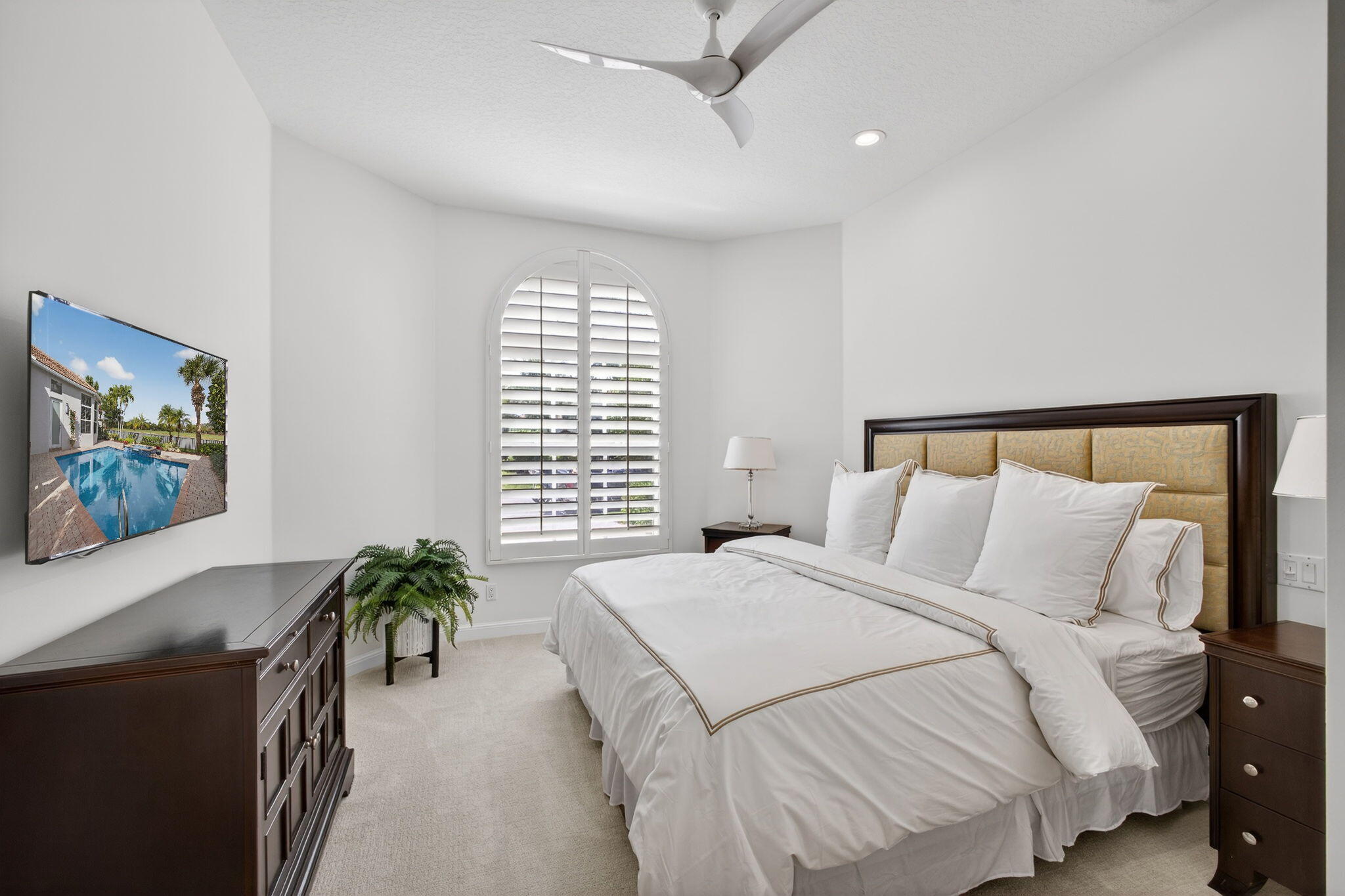 131 Porto Vecchio Palm Beach Gardens, FL 33418