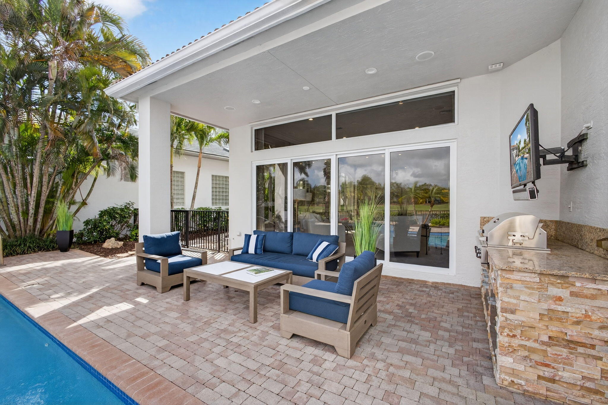 131 Porto Vecchio Palm Beach Gardens, FL 33418