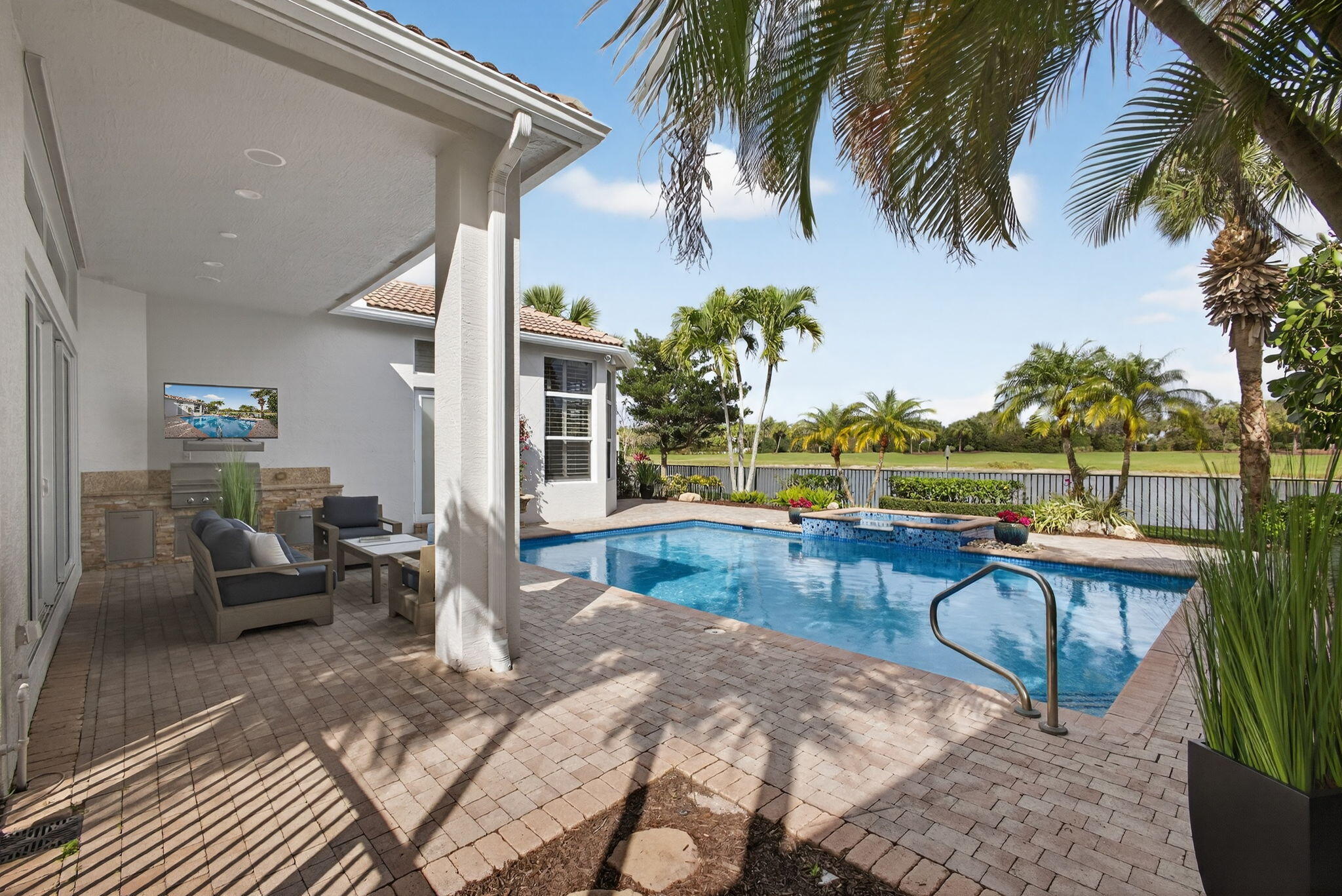 131 Porto Vecchio Palm Beach Gardens, FL 33418